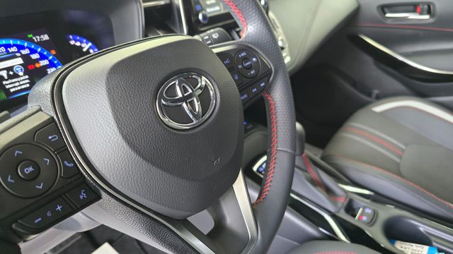 Toyota Corolla 2.0 180H GR-SPORT E-CVT