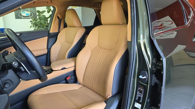 Lexus NX 450h+ Executive 4WD