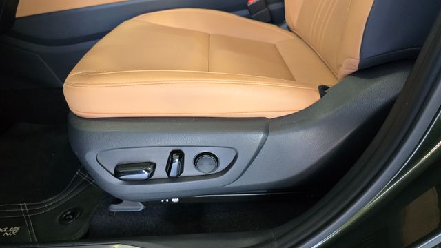 Lexus NX 450h+ Executive 4WD