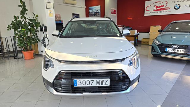 KIA Niro 1.6 GDi HEV 95kW (129CV) Drive