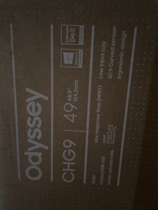 Monitor curvo