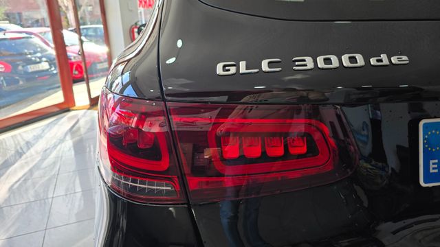 MERCEDES Clase GLC GLC 300 de 4MATIC