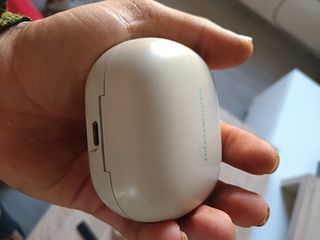 Tablet + auriculares Bluetooth + Smartwatch