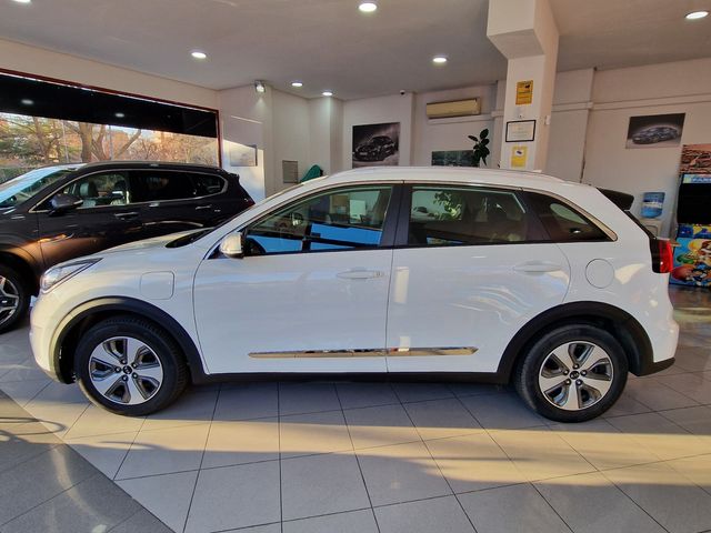 KIA Niro 1.6 GDi Híbrido Enchufable 104kW Drive