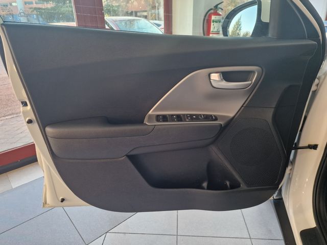 KIA Niro 1.6 GDi Híbrido Enchufable 104kW Drive