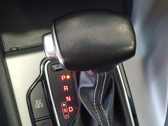 KIA Niro 1.6 GDi Híbrido Enchufable 104kW Drive