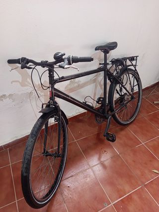 Bicicleta paseo negra