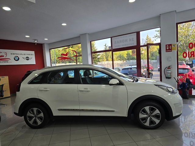 KIA Niro 1.6 GDi PHEV 104kW 141CV Drive