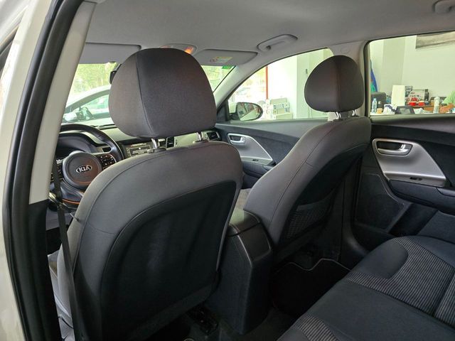 KIA Niro 1.6 GDi PHEV 104kW 141CV Drive