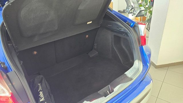 TOYOTA CHR 1.8 125H Advance