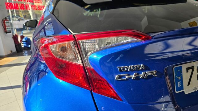 TOYOTA CHR 1.8 125H Advance