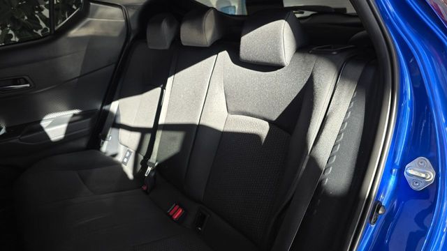 TOYOTA CHR 1.8 125H Advance