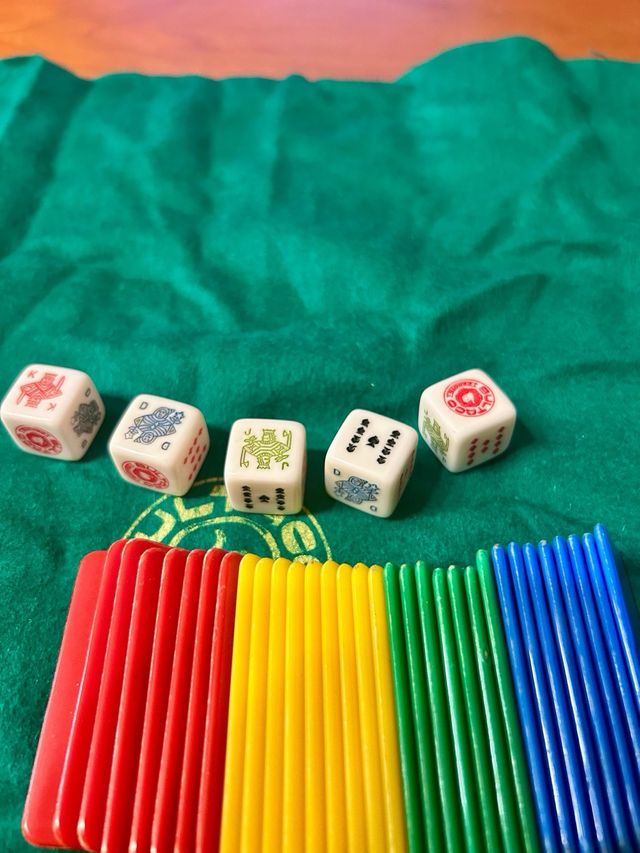 Dados Bultaco Vintage Poker