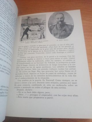 La Novela de nuestro siglo de Charlot hasta hitler