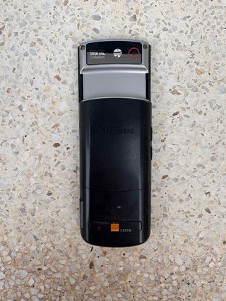 Samsung C3050 - Teléfono móvil