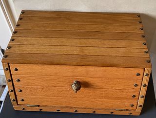 Portapane in legno vintage