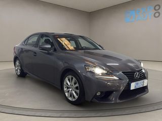 Lexus IS 2.5 300h Executive Navibox