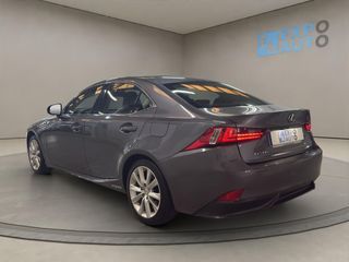 Lexus IS 2.5 300h Executive Navibox