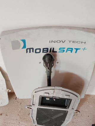 Antena MOBILSAT+ motorizada