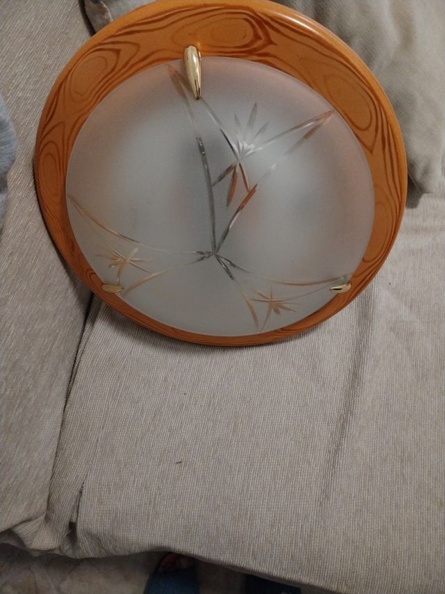 Lampara techo imitación madera