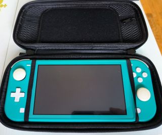 Nintendo Switch Lite turchese