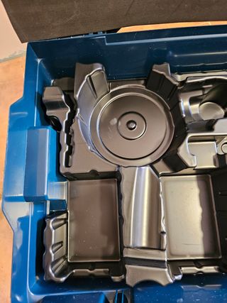 MALETIN BOSCH RADIAL 