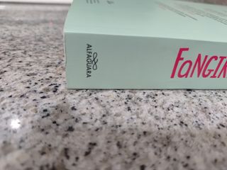 Fangirl (Biblioteca Indie) (Spanish Edition)