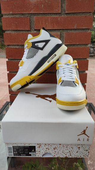 yellow and white jordan 11