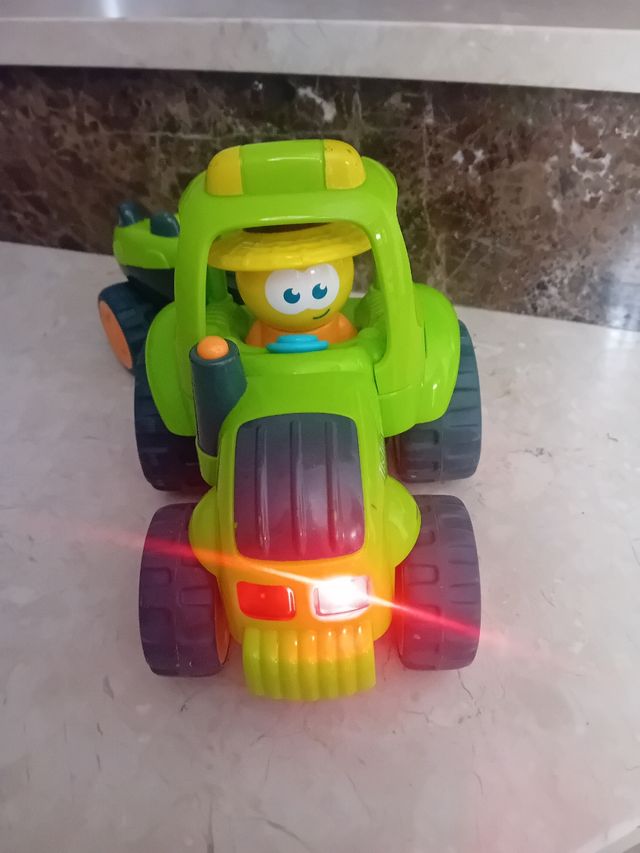 Tractor juguete ItsImagical