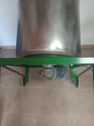 Triturador y batidora aceitunas