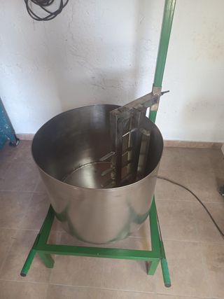 Triturador y batidora aceitunas