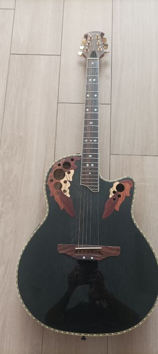 Guitarra electroacústica Strong