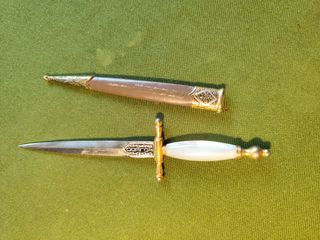 Cuchillo Abrecartas antiguo