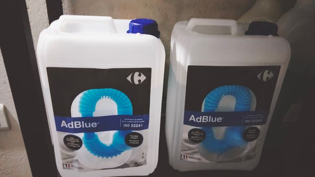 2x AdBlue 5L - ISO 22241