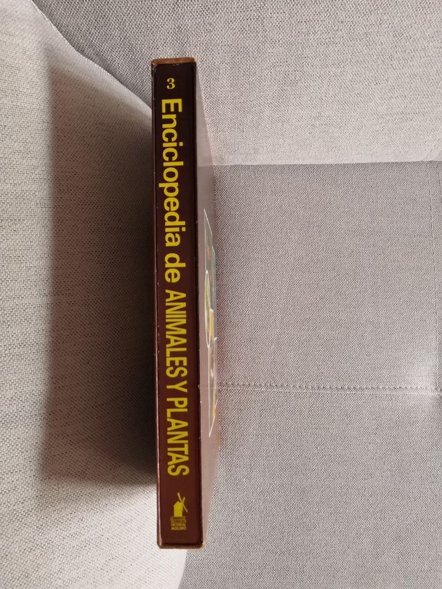 Enciclopedia de animales y plantas