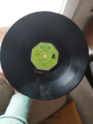 Vinilo LP DRACULA & CO- HOT BLOOD