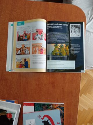 Revuela física y química