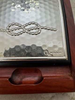 Scatola in legno e argento