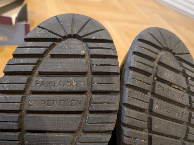 Pablosky charol niña 35