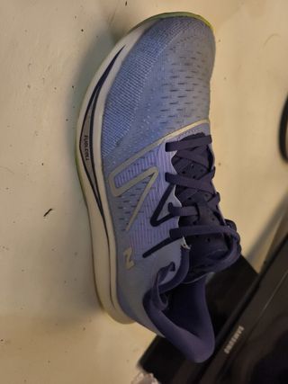 Zapatillas New Balance FuelCell Rebel v3