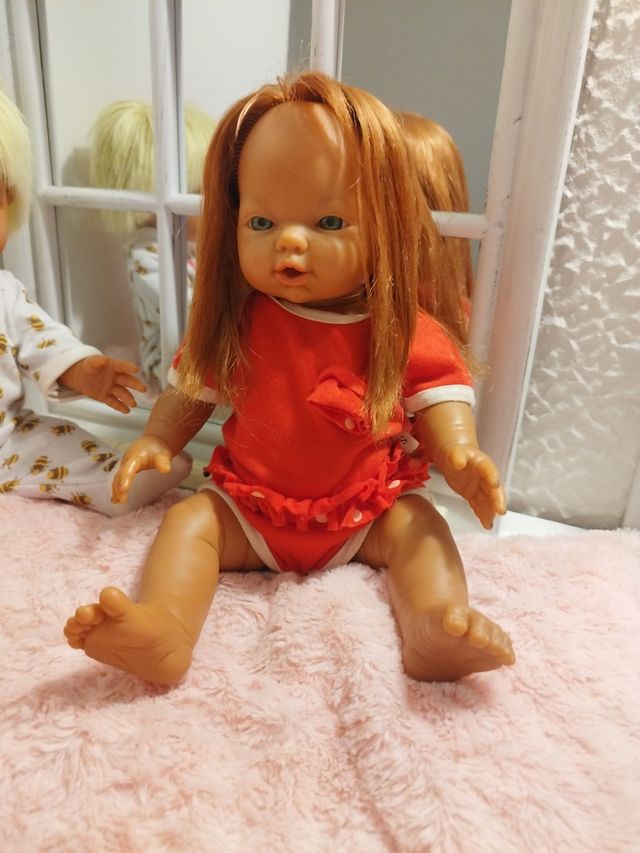 Muñeca Petra - Cabello Rojo