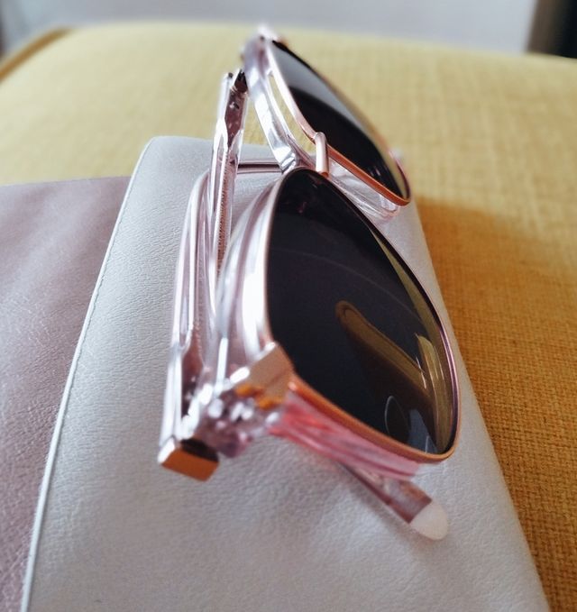 Gafas Monsine con clip de sol rosa
