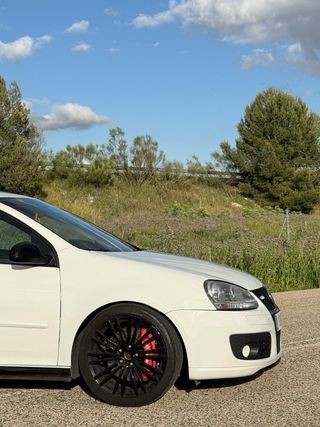 Volkswagen Golf 2007
