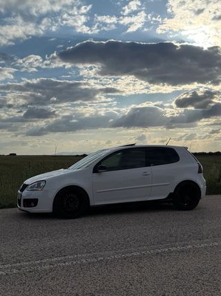 Volkswagen Golf 2007