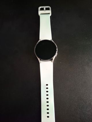 Samsung Galaxy Watch 4 - Blanca