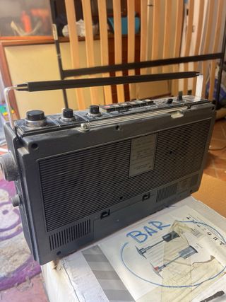 Radio cassette Sanyo vintage