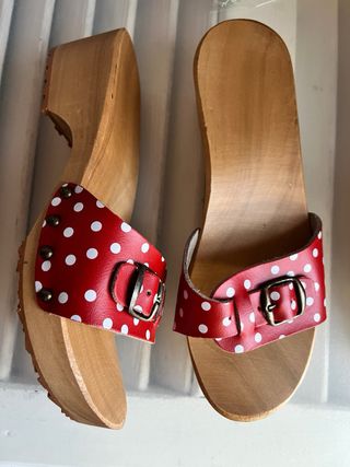 Sandalias de madera y piel 35 36 37
