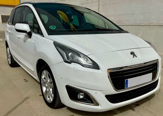 Peugeot 5008 2014