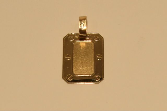 PLACA DE ORO 18K/3.7Gr