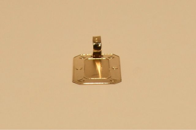 PLACA DE ORO 18K/3.7Gr